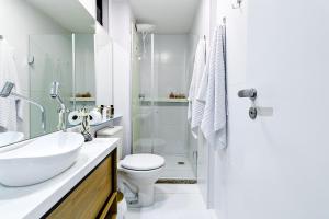 Ένα μπάνιο στο Flat espaçoso no Manaíra, a 100m da praia e ao lado do Mag Shopping +36 φωτογραφίες