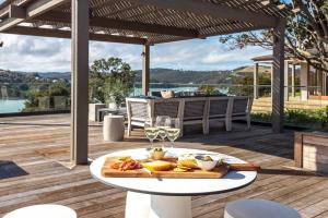 Φαγητό σε αυτή η παραθεριστική κατοικία ή κάπου εκεί κοντά +51 φωτογραφίες