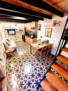 Η κουζίνα ή μικρή κουζίνα στο Olive Stone House