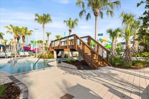 Πισίνα στο ή κοντά στο Windsor Cay 5bd with pool