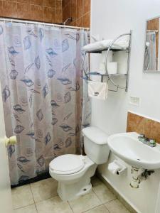 Ένα μπάνιο στο Comfortable cottage, everything you need for your rest