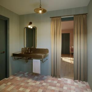 Koupelna v ubytování Hotel Corduroy