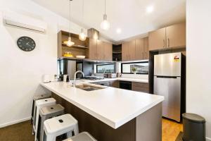 Nhà bếp/bếp nhỏ tại Grand Alpine Villa - 4 bedrooms