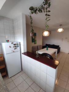 Dapur atau dapur kecil di Bright and centrally located apartment