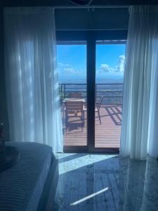 Μπαλκόνι ή βεράντα στο Entire home for 2 with private pool and plenty of amenities in Rio Grande, Puerto Rico
