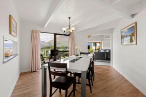 Køkken eller tekøkken på Big House Bigger Views