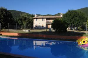 The swimming pool at or close to Posto del Sole