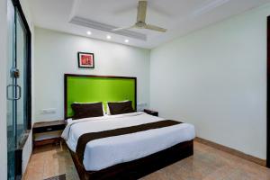 Gallery image of Townhouse Benz Circle MG Road in Mohammadnagar