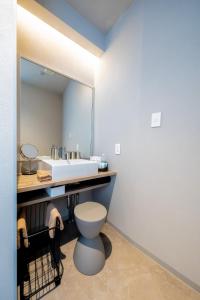 Phòng tắm tại BOND COMFORT HOTEL MIYAJIMAGUCHI - Vacation STAY 47881v