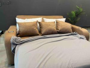 Fotografie z fotogalerie ubytování SelfCheckIn TownHome in Charoen Nakhorn 60 near BTS Iconsiam Asiatique and Chaophraya River Maximum 4 Guests v destinaci Bangkok + 33 fotografií