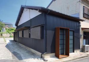 Tòa nhà nơi khách sạn tọa lạc +20 ảnh