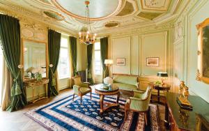 Gallery image of Grand Hotel LES TROIS ROIS in Basel