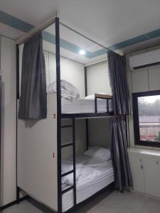 Imagen de la galería de KL's Coffee & Hostel, en Pakse