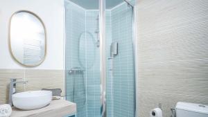 Koupelna v ubytování Villages Clubs du Soleil - ORCIERES + 13 fotografií