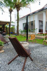 Κήπος έξω από το Emma Bungalow