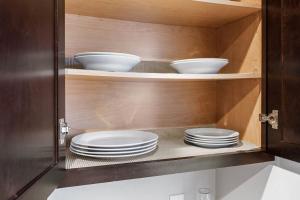 Φωτογραφία από το άλμπουμ του Stylish & Cozy 2-BR Detroit σε Ντιτρόιτ