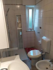 Koupelna v ubytování Da Matte e Ale + 30 fotografií