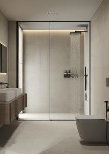 Koupelna v ubytování AZULIS Aramis - Luxury 3-Bedroom Villa with Pool and Sea View + 15 fotografií