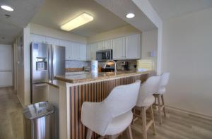 Dapur atau dapur kecil di Crescent Shores South - 511