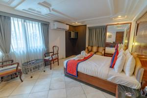 Gambar di galeri bagi Hotel KK By Spree Rajkot - Pure Veg di Rajkot +34 gambar