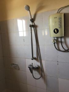 Ένα μπάνιο στο NOOMA PRESTIGE OUAGa 2000