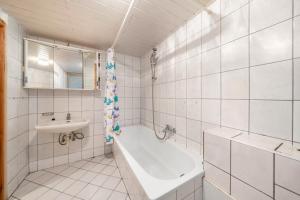 Ένα μπάνιο στο Bungalow 41 - Kimbucht +21 φωτογραφίες