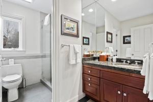 Ένα μπάνιο στο RMR: Teodori House in Teton Village +27 φωτογραφίες