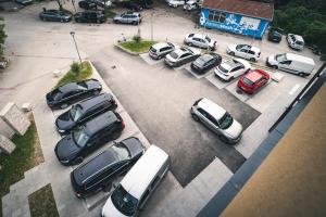 Φωτογραφία από το άλμπουμ του Hotel Karting στο Μόσταρ