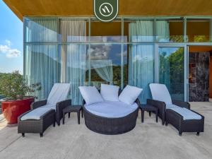 Gallery image of Luxury Oceanfront Villa - Private Beach - Pool in Chamela +79 photos