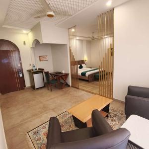 Posezení v ubytování Hotel Multan Suites