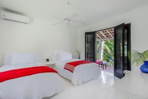 Ένα ή περισσότερα κρεβάτια σε δωμάτιο στο Casa Belha +27 φωτογραφίες