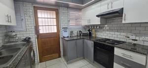Gallery image of Salt & Soul Stay in Gordonʼs Bay