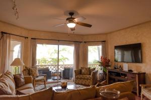 Μια τηλεόραση ή/και κέντρο ψυχαγωγίας στο Las Mañanitas LM C208