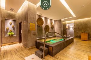 Τραπέζι μπιλιάρδου στο Villa with Private Pool & Patio in Cabo