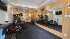 Fitness centrum a/nebo fitness zařízení v ubytování Palmelía Beach Resort