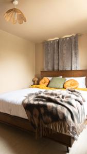 Katil atau katil-katil dalam bilik di Luxury Studio Apartment - Belfast - Dundonald