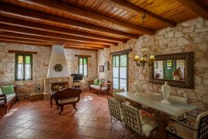 Χώρος καθιστικού στο Villa Faidra