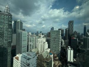 Γενική άποψη της πόλης Κουάλα Λουμπούρ ή θέα της πόλης από  αυτό το διαμέρισμα