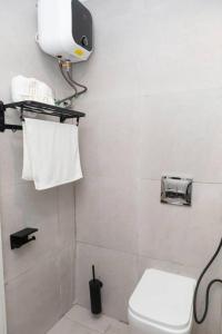 Ένα μπάνιο στο Steeze Apartment +13 φωτογραφίες