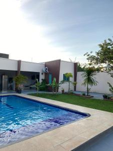 Swimmingpoolen hos eller tæt på Recanto do Aconchego Prime