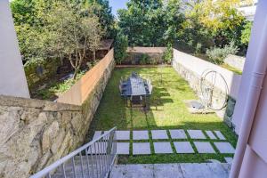 Κήπος έξω από το Alegria Rubi - Urban Oasis with Garden