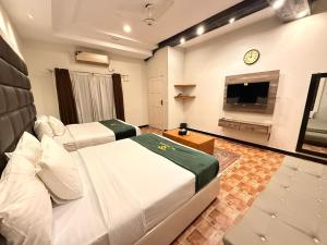 Televisyen dan/atau pusat hiburan di The Minimalist F-7 Markaz