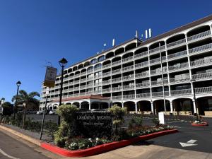 Το κτήριο όπου στεγάζεται  το διαμέρισμα +4 φωτογραφίες