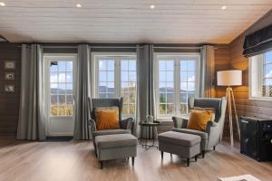 Χώρος καθιστικού στο Mosetra2038 by Vacationtrysil +33 φωτογραφίες