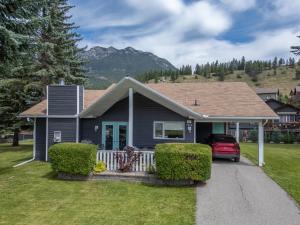 Nespecifikovaný výhled na hory nebo výhled na hory při pohledu z rezortu + 16 fotografií