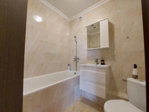 Koupelna v ubytování ЖК Центральний біля Авангарду