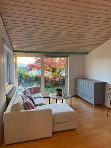 Katil atau katil-katil dalam bilik di Schöne Ferienwohnung mit Seeblick
