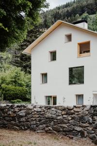 Το κτήριο όπου στεγάζεται  το διαμέρισμα