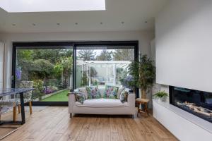 Posezení v ubytování SWINTON HOUSE - Beautiful 3 Bed House in Harrogate, North Yorkshire