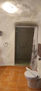 Ένα μπάνιο στο Negratin Casa Cueva +14 φωτογραφίες